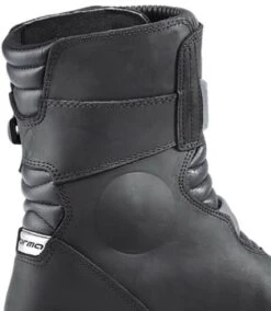 Forma Boots Adventure Low Dry Black 43 Motorcycle Boots -FOOTW Shop main e988e8b4